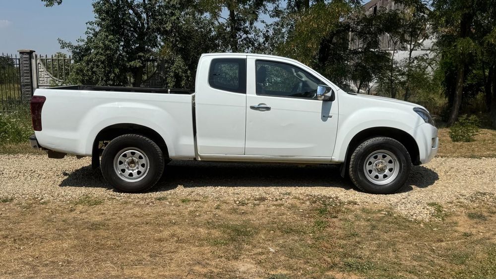 Isuzu D-max climă 4x4