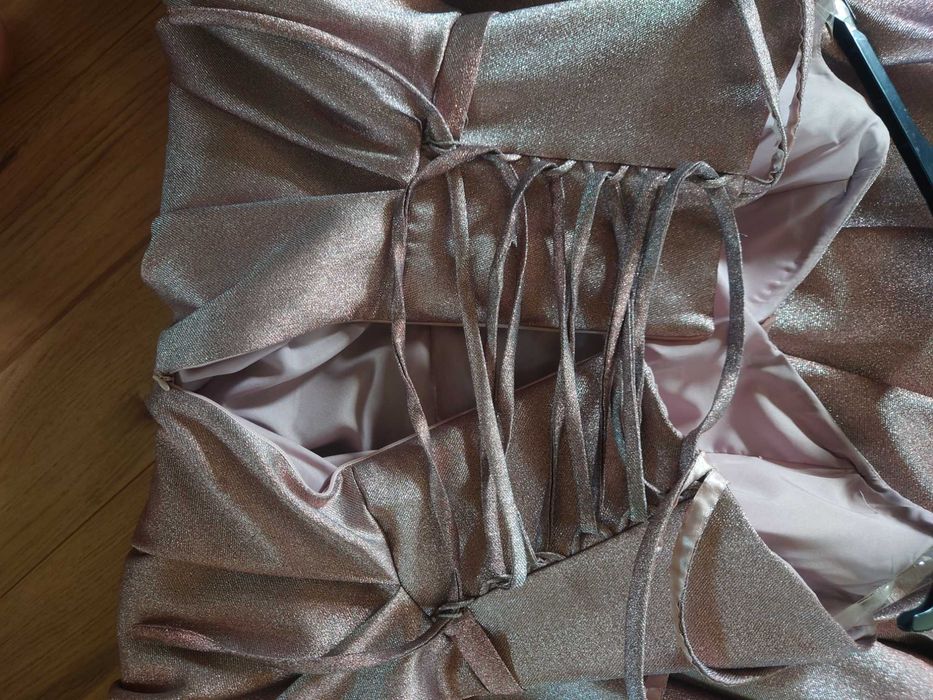 Официална рокля за специални поводи