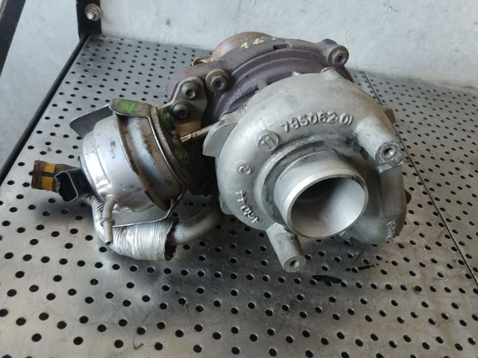 turbina 9h05 1.6 hdi citroen c4 picasso peugeot 308  9686100680