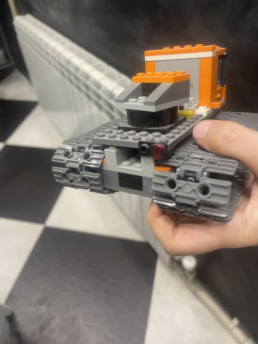 Lego зимний трактор