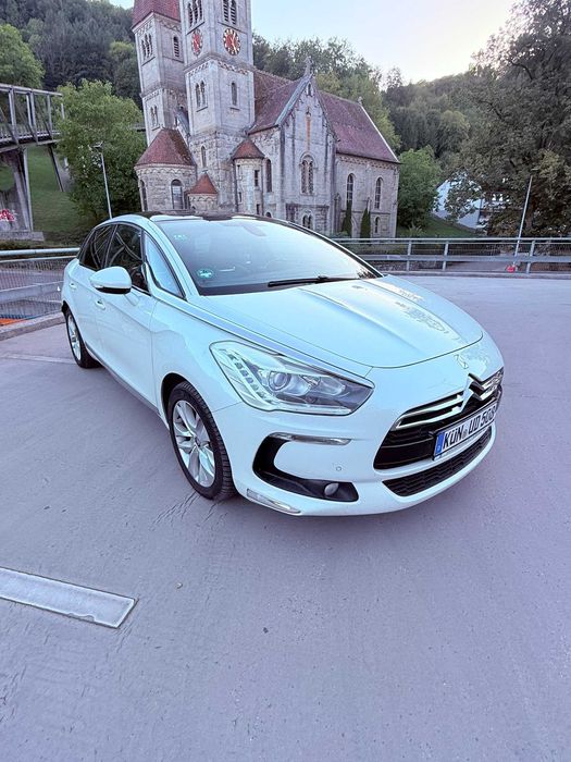 Citroen DS5