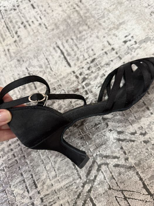 Туфли для танцев танцевальные