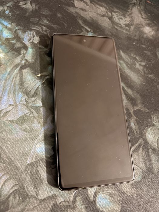 Google Pixel 7 на 256 гб.