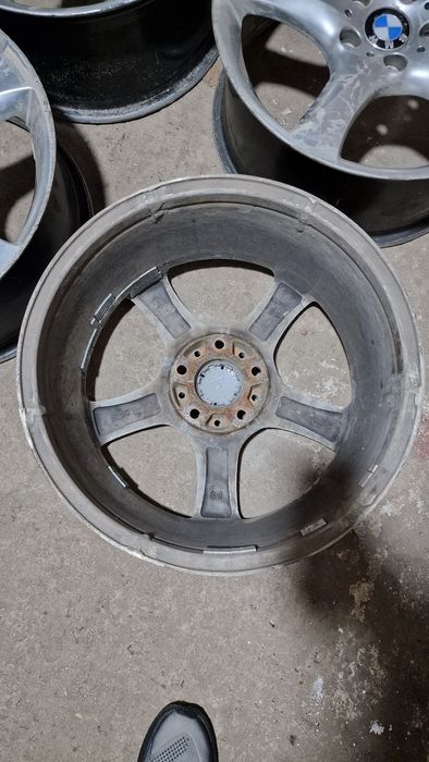 Продам диски bmw 230 стиль r18