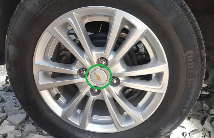 Chevrolet Cobalt (Кобальт) центральные колпачки заглушки