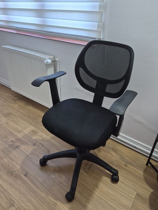 Scaun de birou pentru copii, reglabil și confortabil