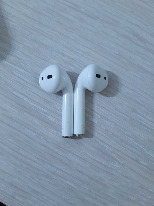 б/у наушники беспроводные