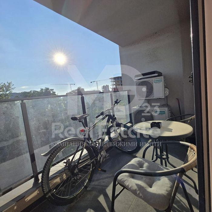Продава се Тристаен апартамент в Пловдив, Тракия - 109 кв.м за 1926 €/кв.м - Снимка #11