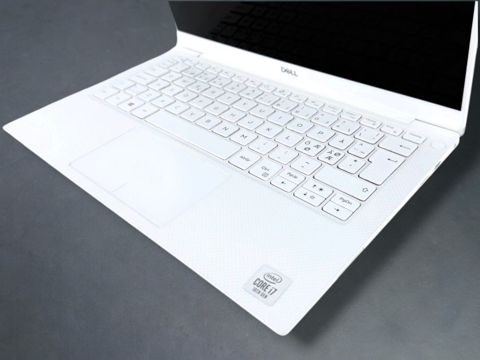 Лаптоп Dell XPS 13 7390 13" Touch 4K i7-10510U 16GB 512SSD Гаранция!