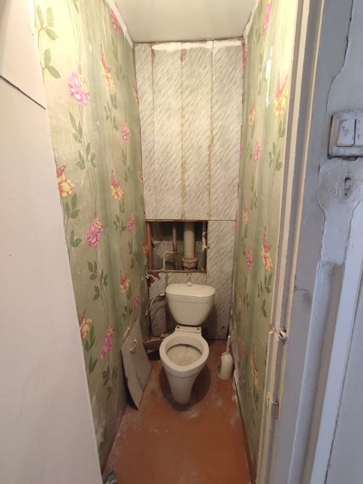 Продам 1,5 ул.Новаторов 9