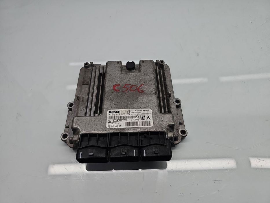 Calculator motor ECU  MITSUBISHI Outlander II [Fabr 2006-2015] 9665465