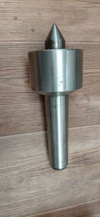 Центр для токарного