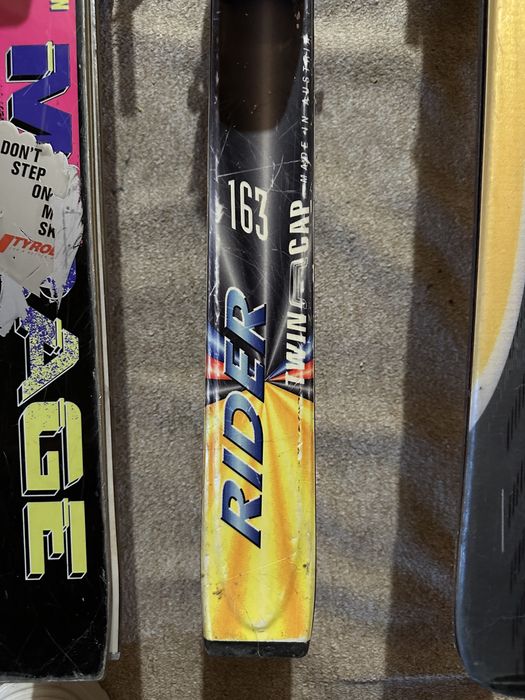 4 perechi de schiuri diferite modele