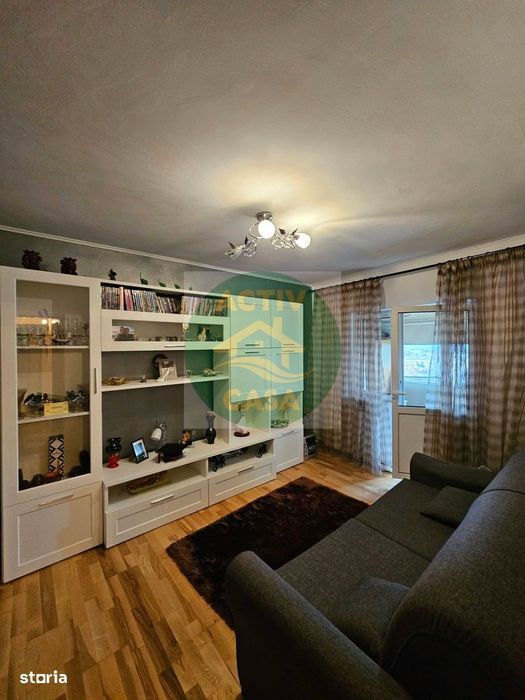 De Vânzare – Apartament Cu 3 Camere În Zona Bcr