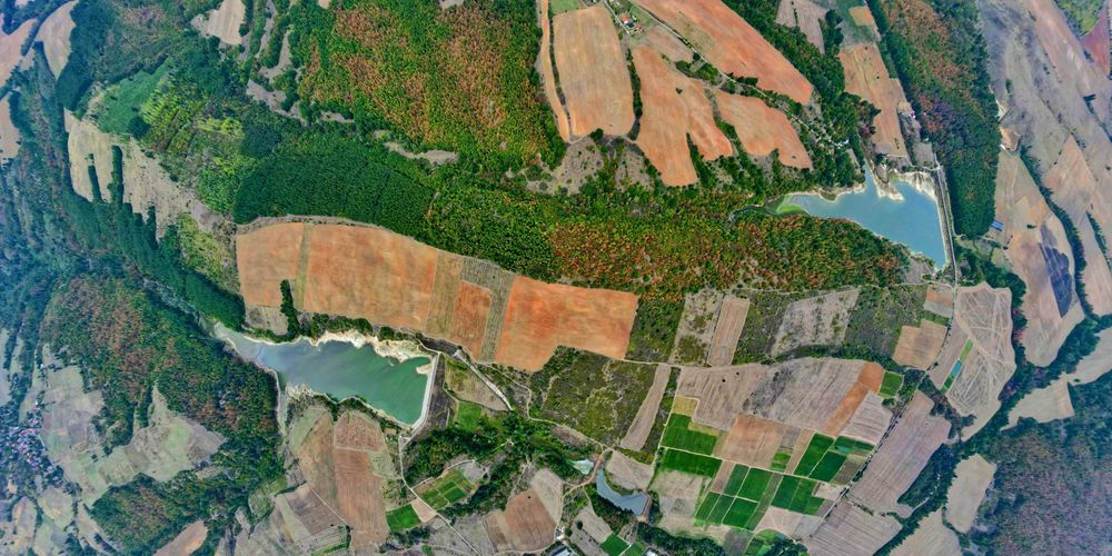 гора и земеделска земя, общо 588дка