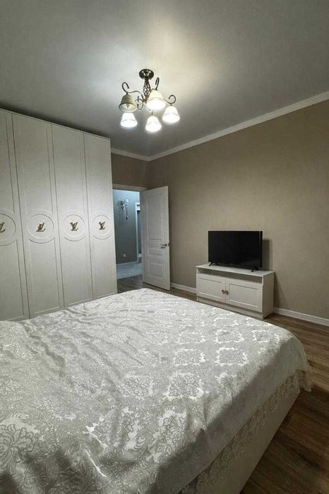 Продам 4х комн кв Альтаир