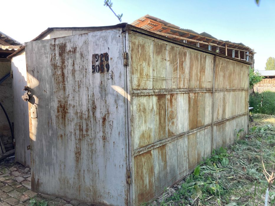 Металический гараж