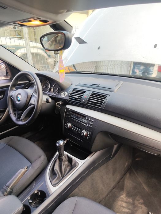 Продавам BMW 118d