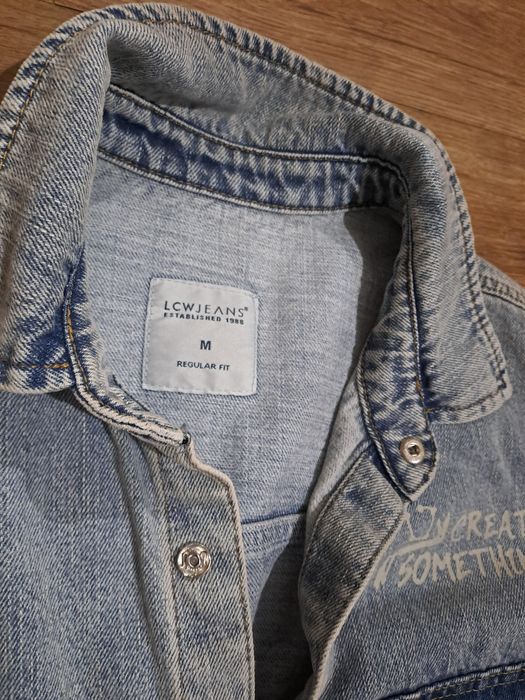 Мъжко дънково яке ,М размер .