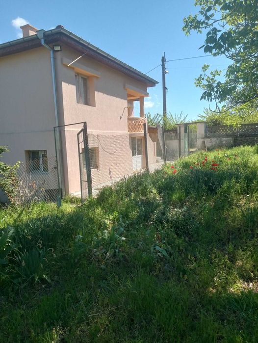 Продава се Къща в с. Ябълково, Област Хасково - 160 кв.м за 182 €/кв.м - Снимка #2