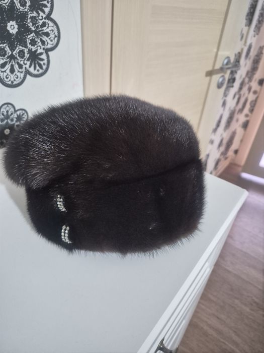 Продам норковую шапку