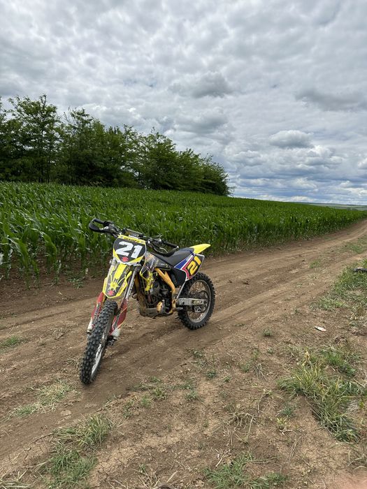 Suzuki RMZ 250 4t