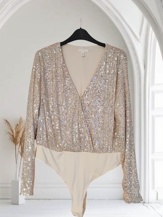 Body cu paiete bej deschis de la H&M mărimea XL