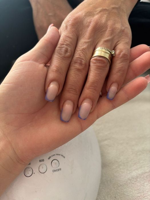 Unghiute la doar 100 lei