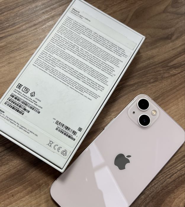 Apple Iphone 13 в розовом цвете 256 гб