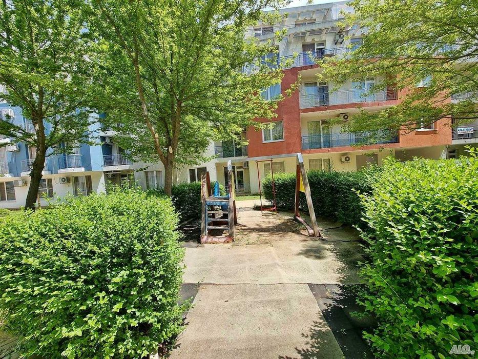 Продава се Тристаен апартамент в к.к. Слънчев бряг - 75 кв.м за 867 €/кв.м - Снимка #12