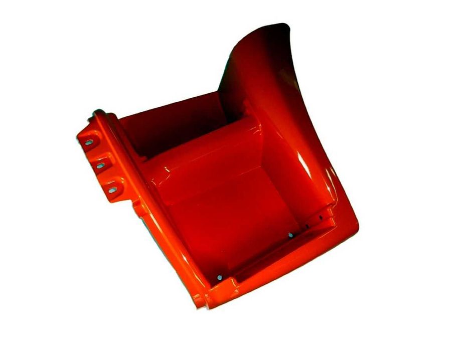 Щиток КАМАЗ-6520 подножки левый (оранжевый