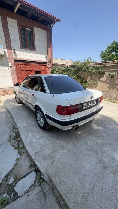 Audi 80 b4 arenda