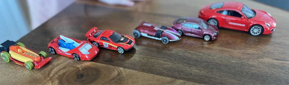 Колички hotweels и други