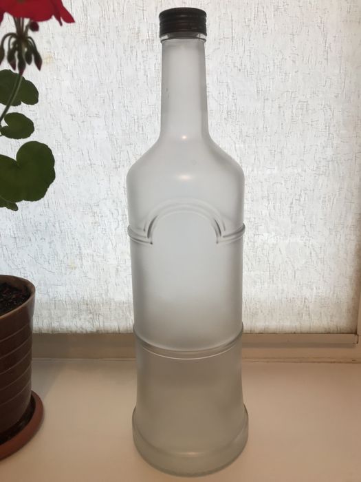 Бутыль стеклянный 3литра 1500