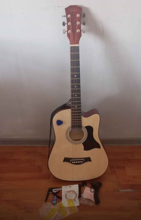 Gitara Akustik yangi