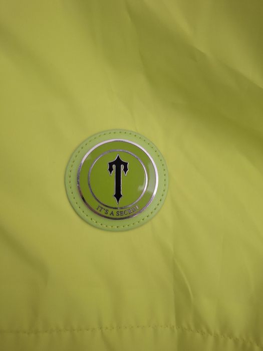 Windbreaker trapstar