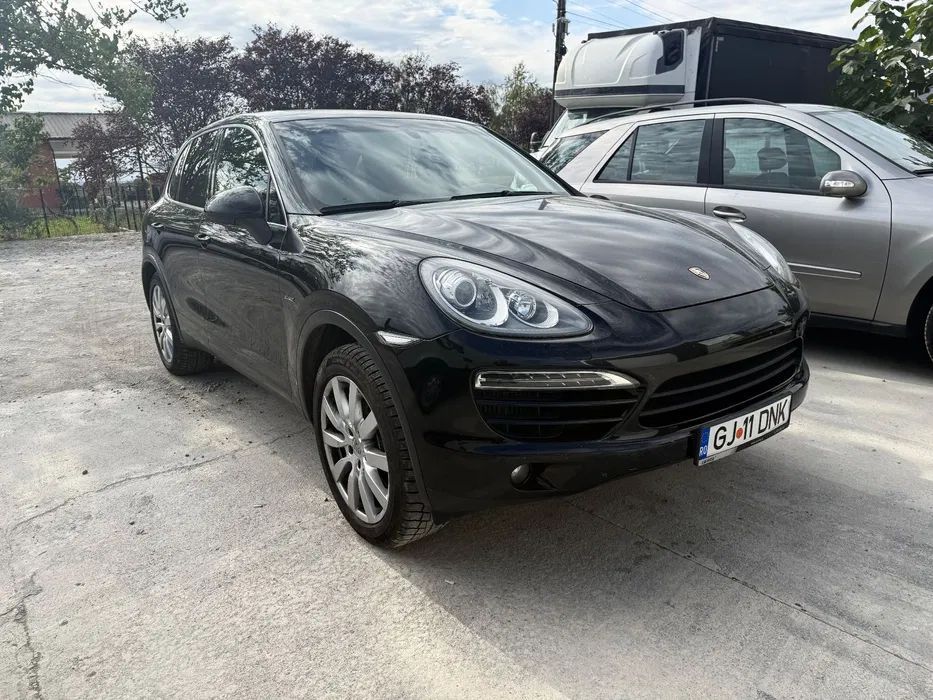 Porsche Cayenne Al doilea proprietar / stare foarte buna tehnic si optic / neavariata