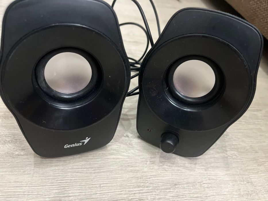 Продам колонки 2 шт