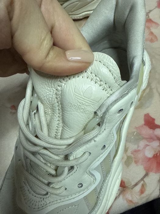 Кроссовки Adidas оригинал