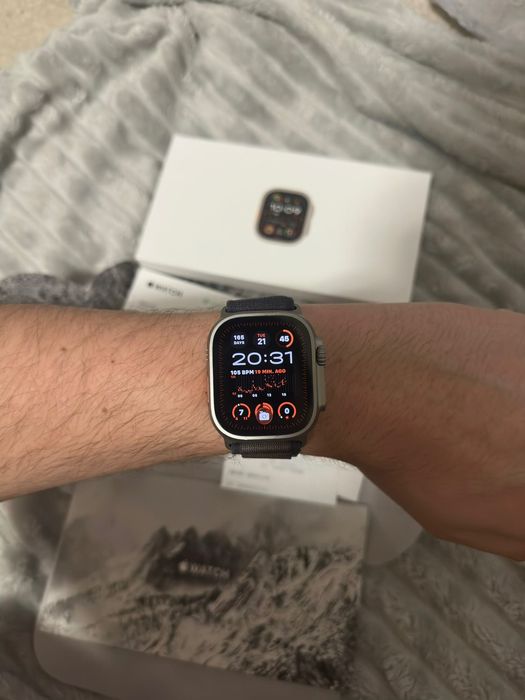Apple Watch Ultra 2 49mm Natural Titanium | Alpine Loop Indigo L | Baterie 97% | Garantie eMag 2027 | Full Box
