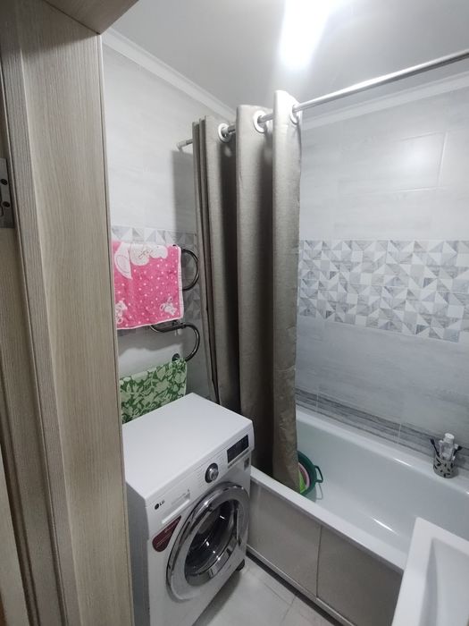 Продам квартиру на аблакетке с ремонтом