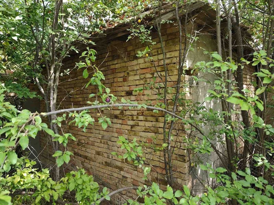 Къща в Бенковски
