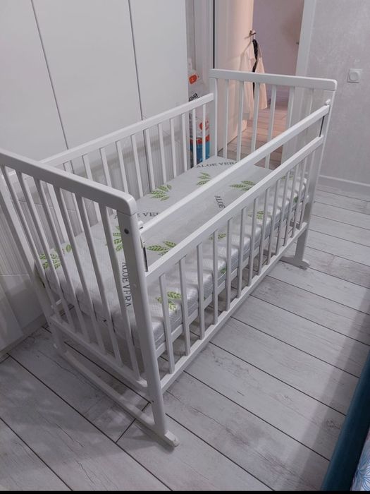 Срочно продам детскую кровать