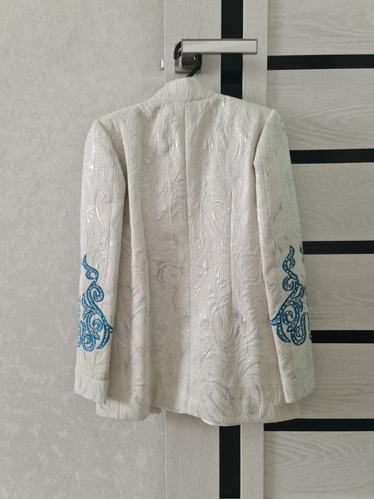 Продается национальный костюм