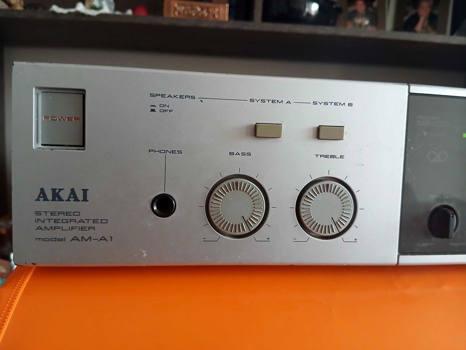 Усилвател AKAI -AM-A1
