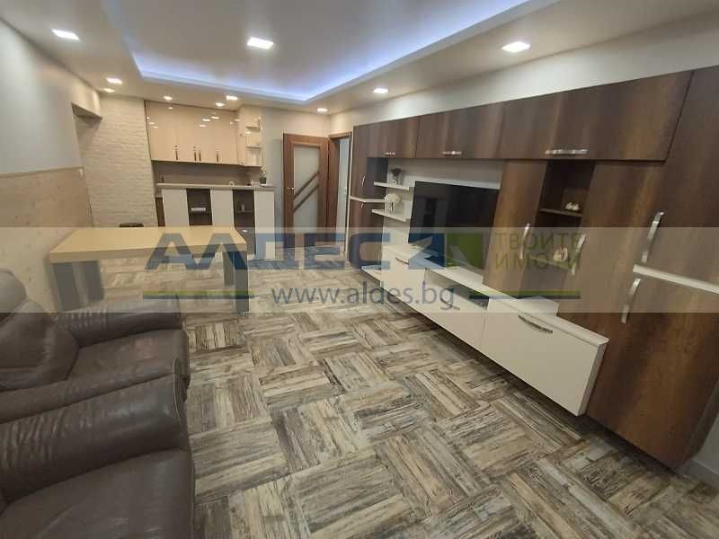 Дава се под наем Четиристаен апартамент в София, Младост 3 - 130 кв.м за 1275 € - Снимка #3