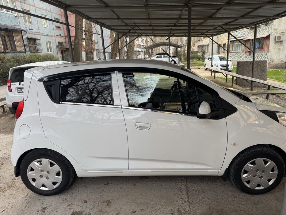 Spark 2020 srochno sotiladi 1 qo’l