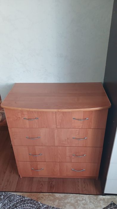 Продам, кровать,  шкаф, комод, стол
