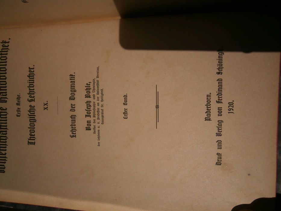Католическа,Догматика,Учебник,Немски,Старинен