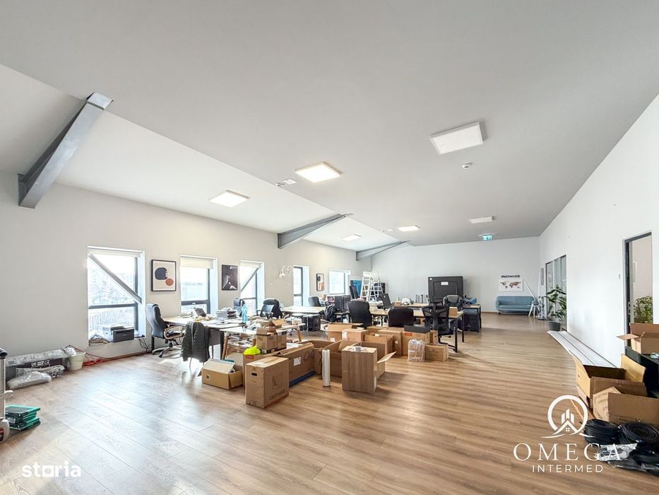 Spatiu Modern Birouri  220mp Jumbo Silk District